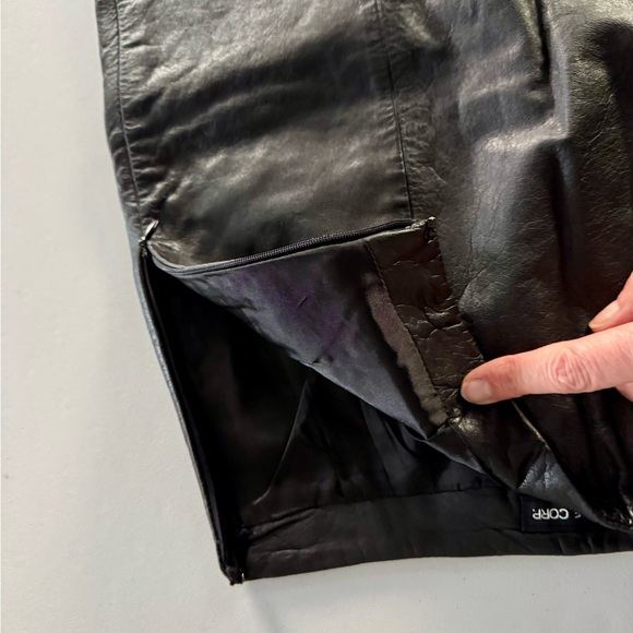 Esprit Genuine Black Leather Mini skirt - Picture 5 of 7